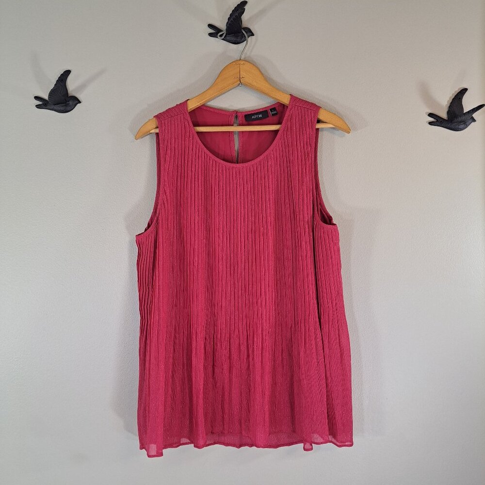 Apt. 9 | Top | Size L